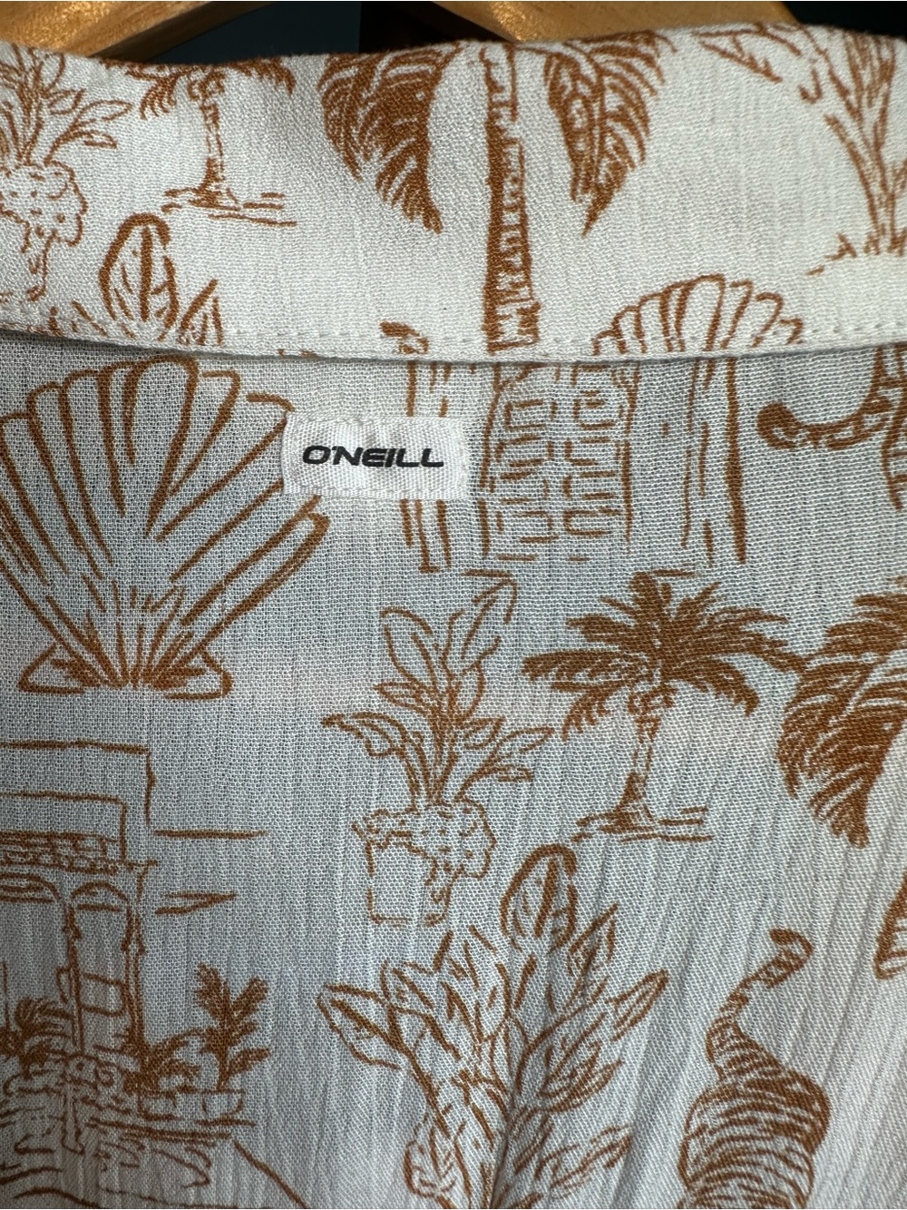 O'Neill White Maxi Summer Dress with Tan Floral Print - Picture 10 of 13